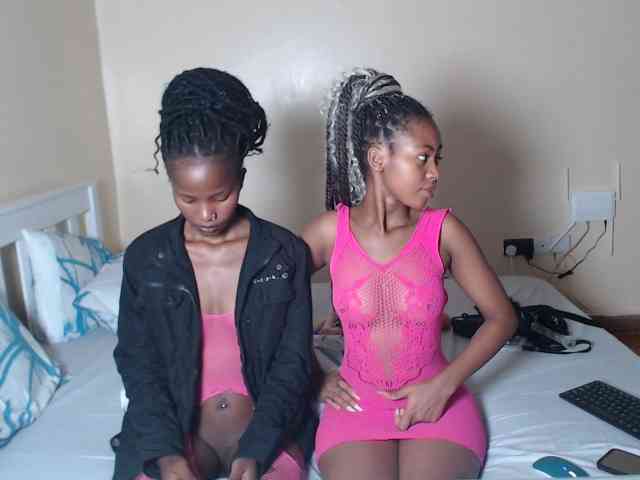 ItsYaGirlPookie webcam