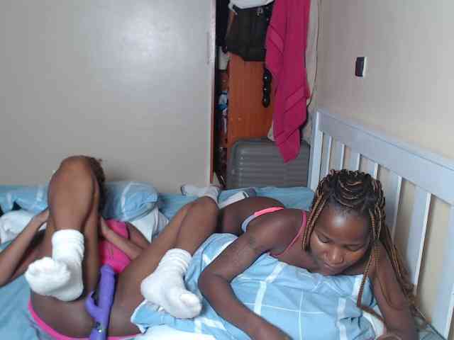 ItsYaGirlPookie webcam