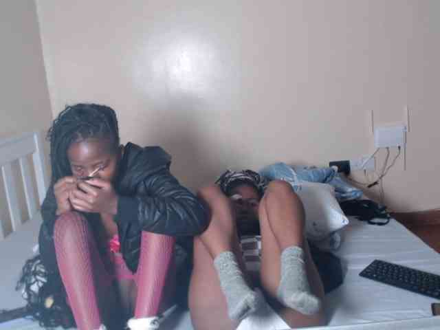 ItsYaGirlPookie webcam