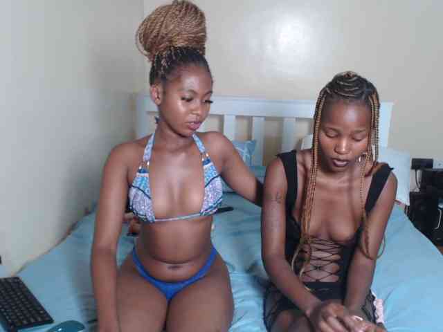 ItsYaGirlPookie webcam