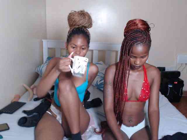 ItsYaGirlPookie webcam