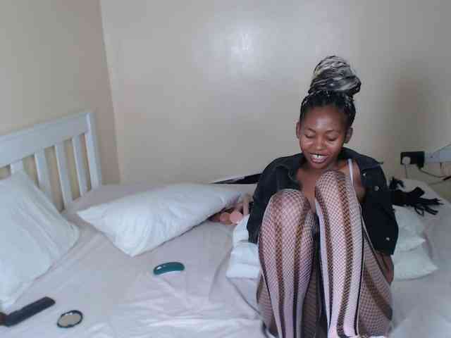 ItsYaGirlPookie webcam