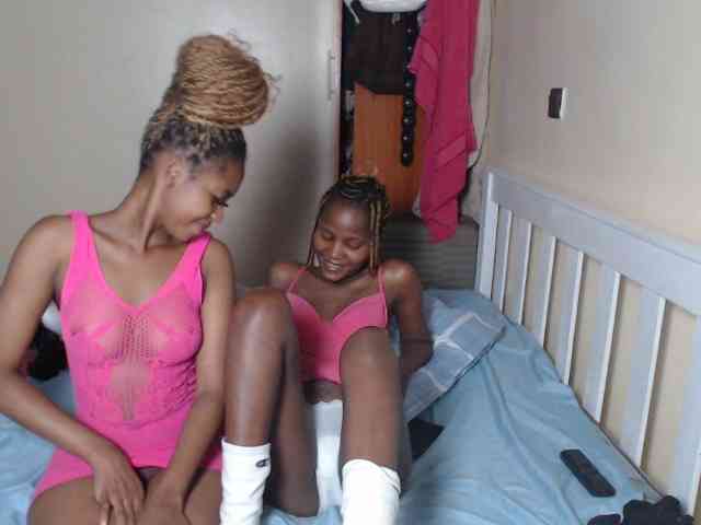 ItsYaGirlPookie webcam