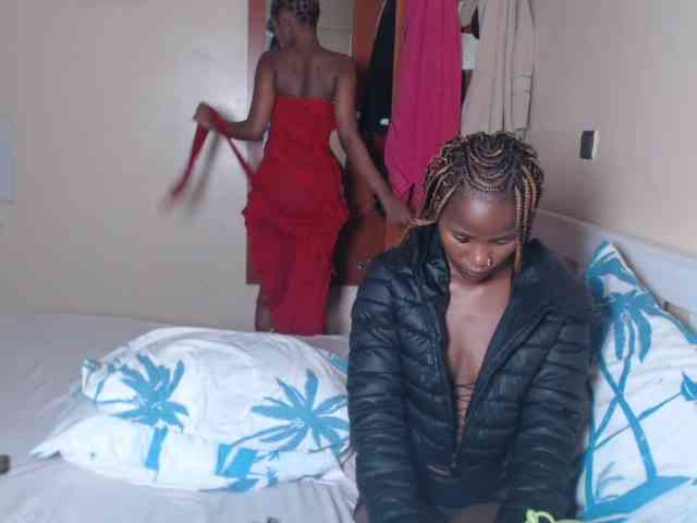 ItsYaGirlPookie webcam