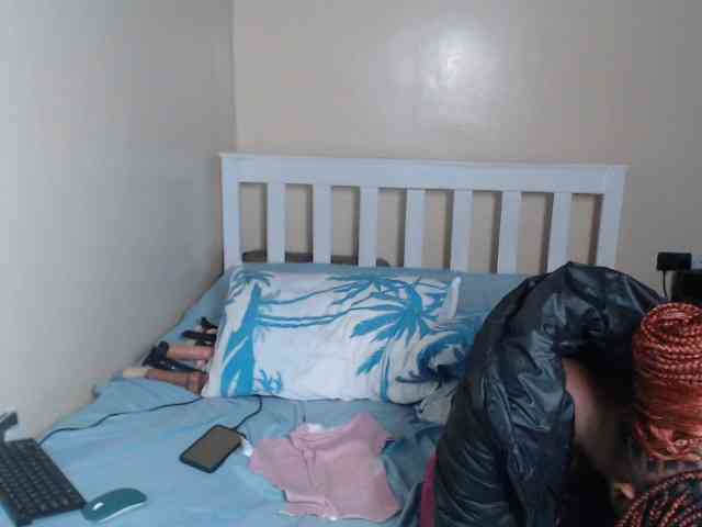 ItsYaGirlPookie webcam