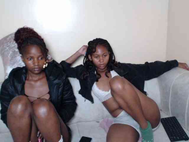 ItsYaGirlPookie webcam