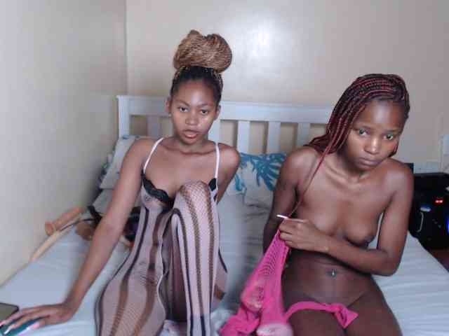 ItsYaGirlPookie webcam