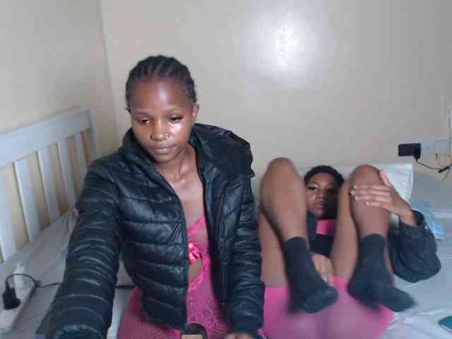 ItsYaGirlPookie webcam