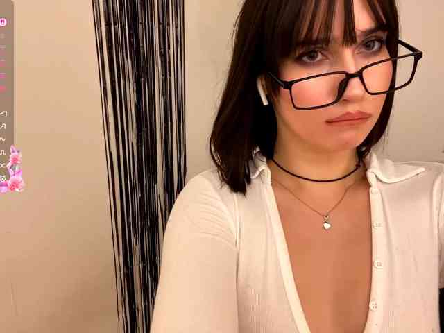 mylittlemolly Live Webcam on BongaCams