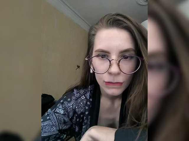 me-la-nia19