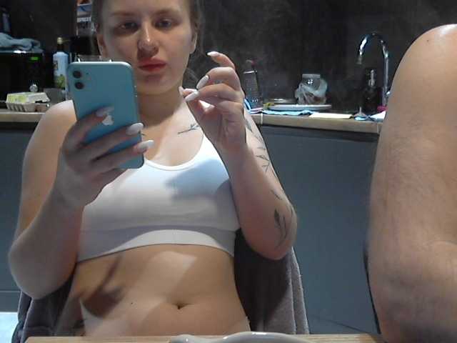 AngelEl13's BongaCams show and profile