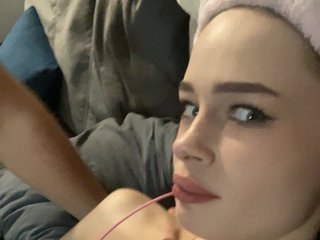 IvyAndAlan Porn Show