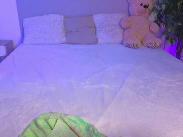 Erika-bestboobs's BongaCams show and profile