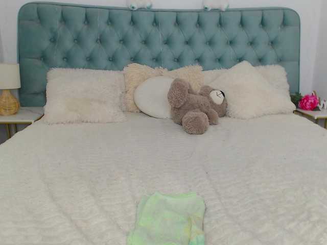 Erika-bestboobs's BongaCams show and profile