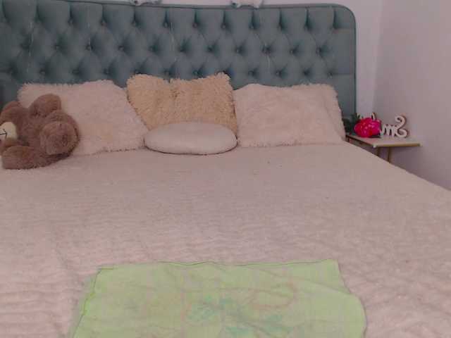 Erika-bestboobs's BongaCams show and profile