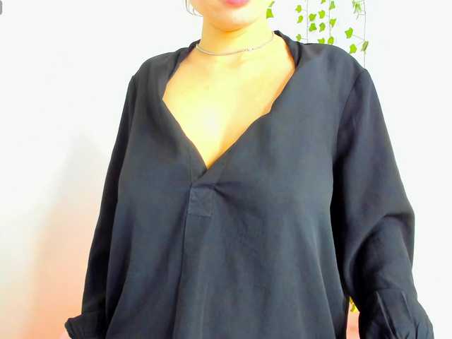 Erika-bestboobs's BongaCams show and profile