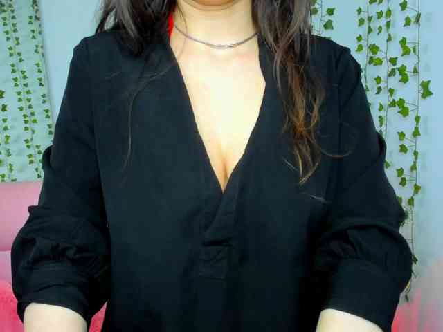 Erika-bestboobs webcam