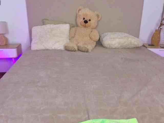 Erika-bestboobs webcam