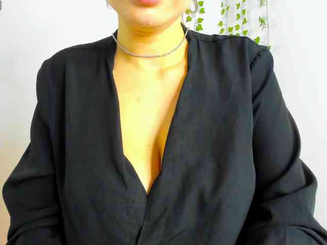 Erika-bestboobs webcam