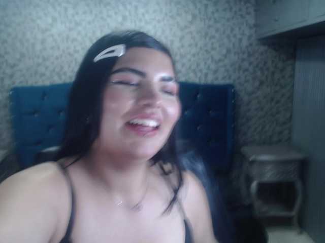  LunnaClark chat room