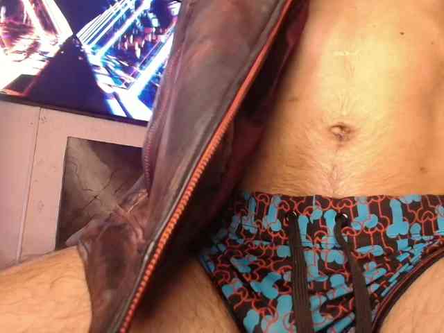 pauldocux Live Webcam on BongaCams