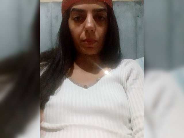 Sefya's BongaCams show and profile