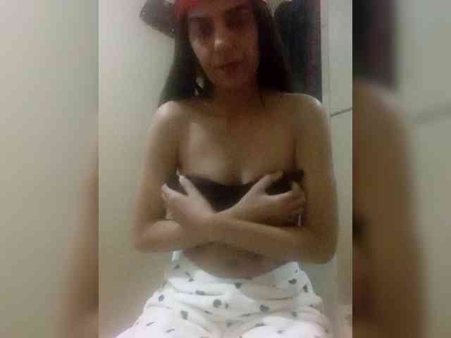 Sefya Live Webcam on BongaCams