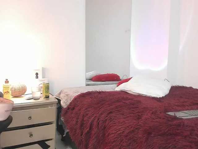 эро-видео TallyTee