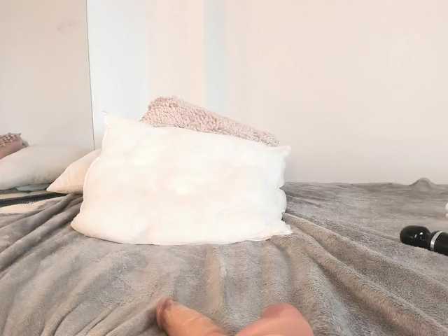 TallyTee's BongaCams show and profile