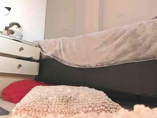 TallyTee Live Webcam on BongaCams