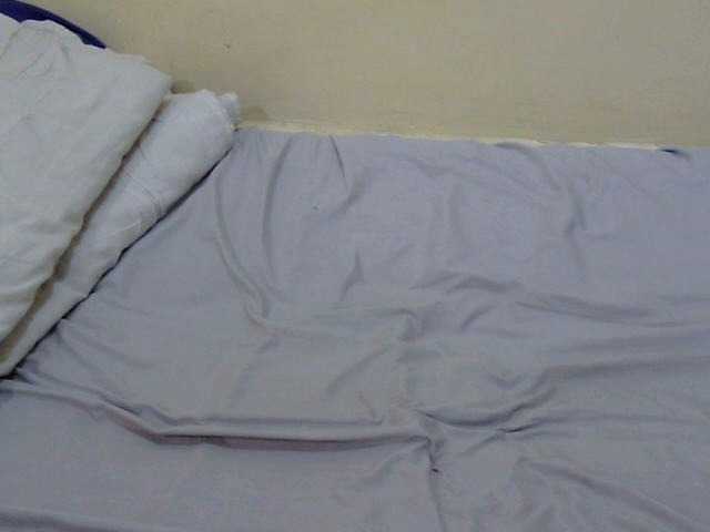 Slimpussyy webcam bongacams model stream image