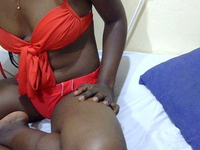  Slimpussyy chat room