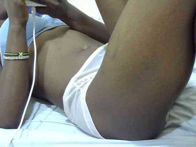 Slimpussyy webcam