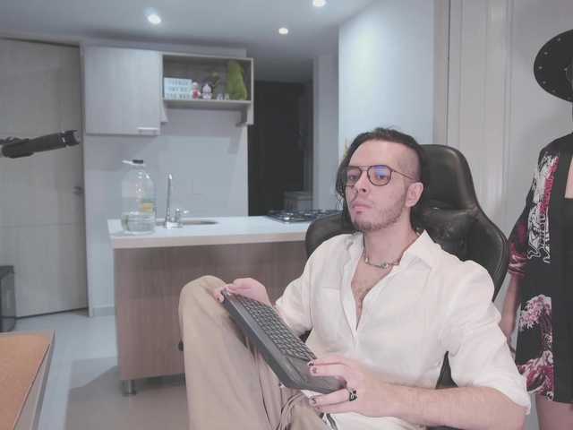 daya-and-dan – webcam model profile photo