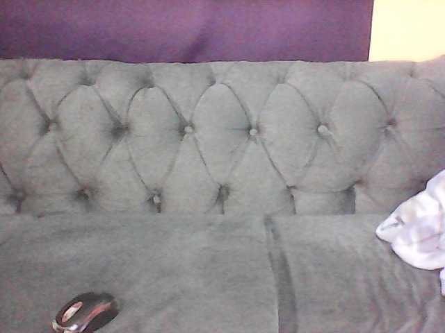 Sexy-Divah's BongaCams show and profile