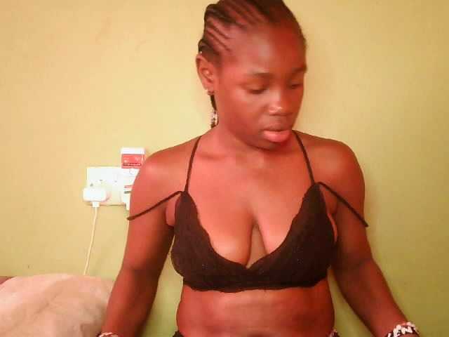 Sexy-Divah Live Cam on BongaCams