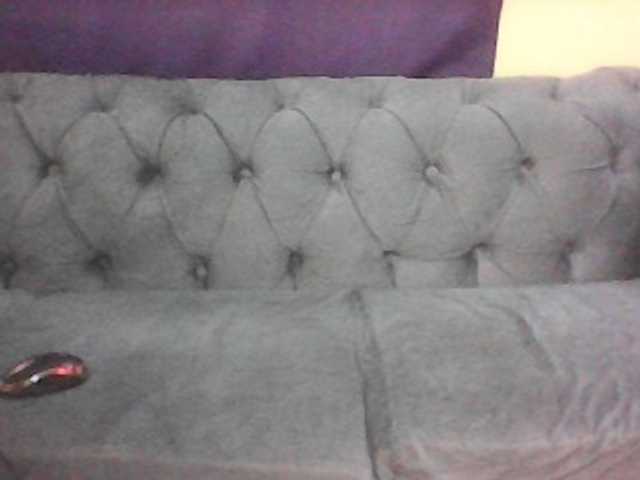 Sexy-Divah's BongaCams show and profile