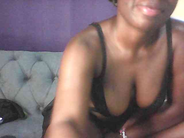 Sexy-Divah Sexy-Divah