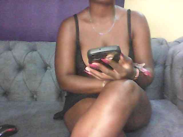 Sexy-Divah Live Webcam on BongaCams