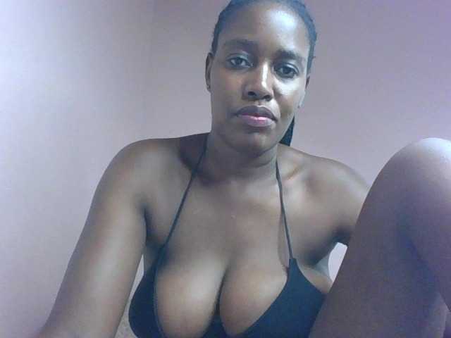 cute-africanah webcam