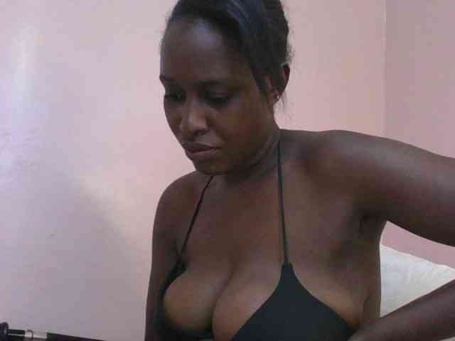 cute-africanah webcam