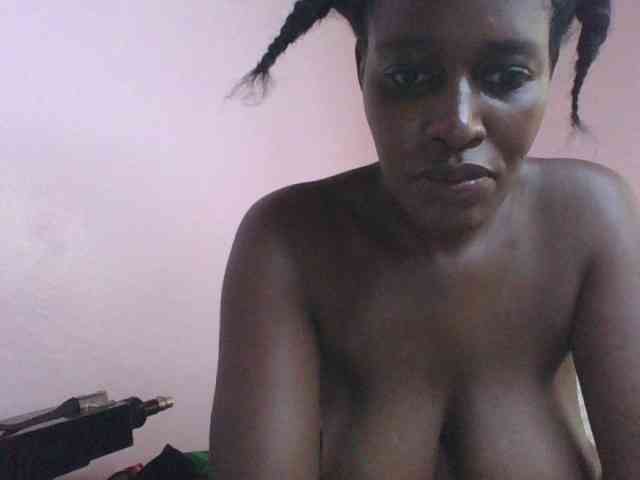 cute-africanah webcam