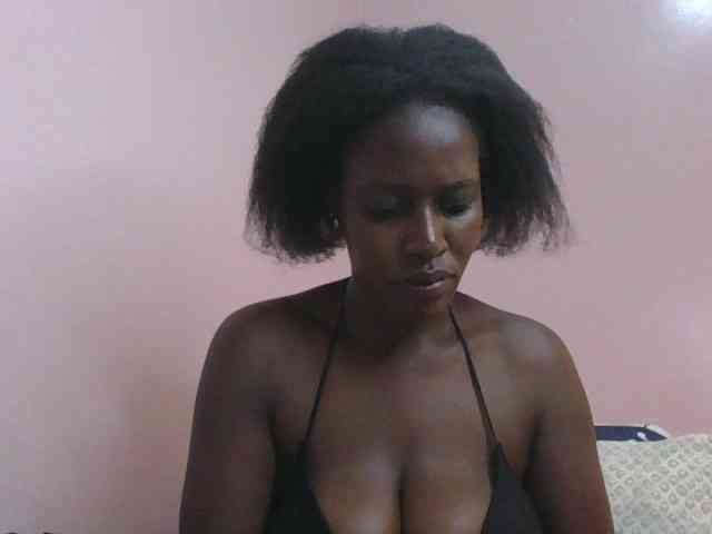 cute-africanah webcam