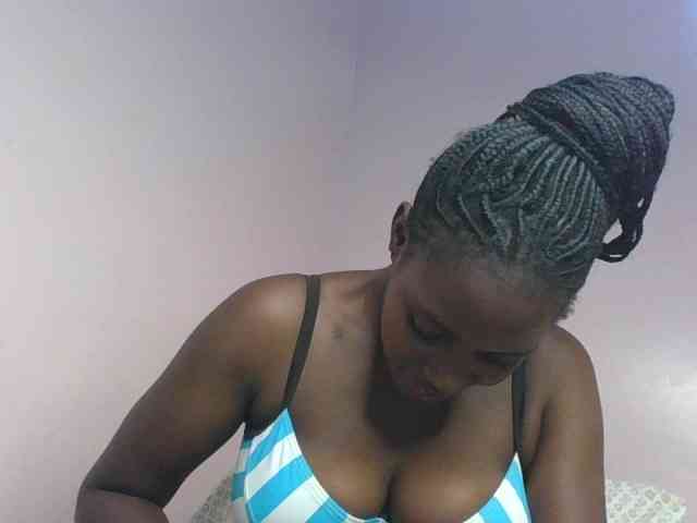 cute-africanah webcam