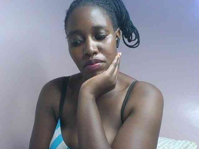 cute-africanah webcam
