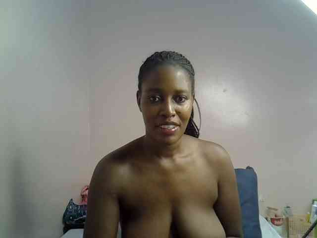 cute-africanah webcam