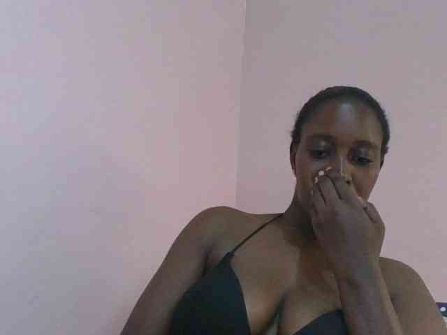 cute-africanah webcam