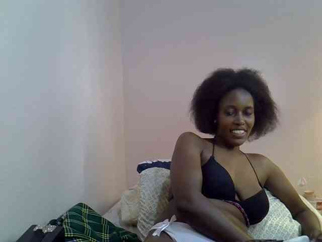 cute-africanah webcam