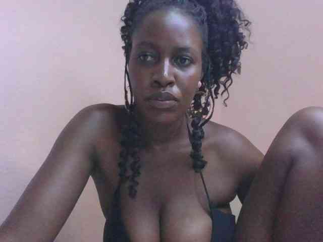 cute-africanah webcam