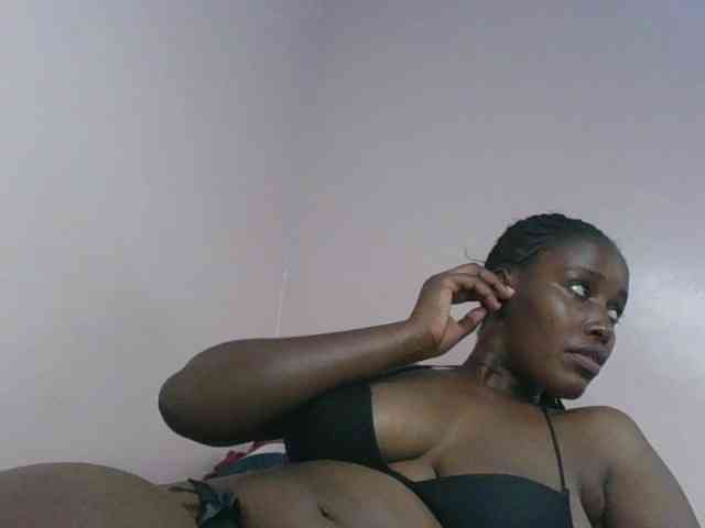 cute-africanah webcam